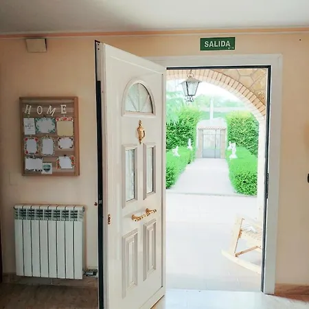 Cite- Jardines/bbq/terrazas/ Familias Теруэль